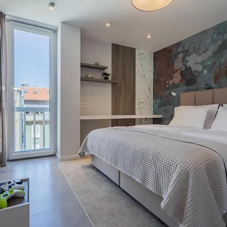 Petit Palace Apartament