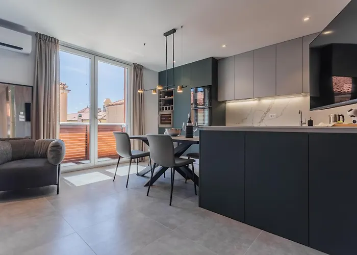 Petit Palace דירה זאדאר