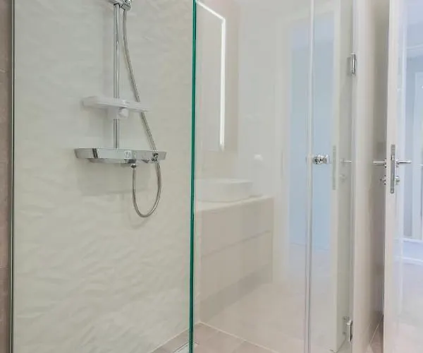 아파트 Petit Palace *